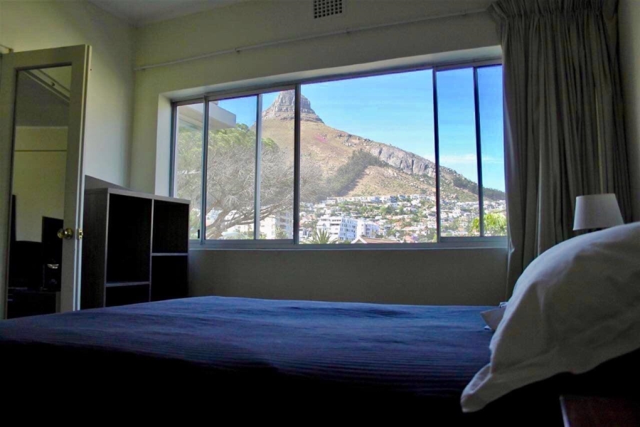 2 Bedroom Property for Sale in Sea Point Western Cape